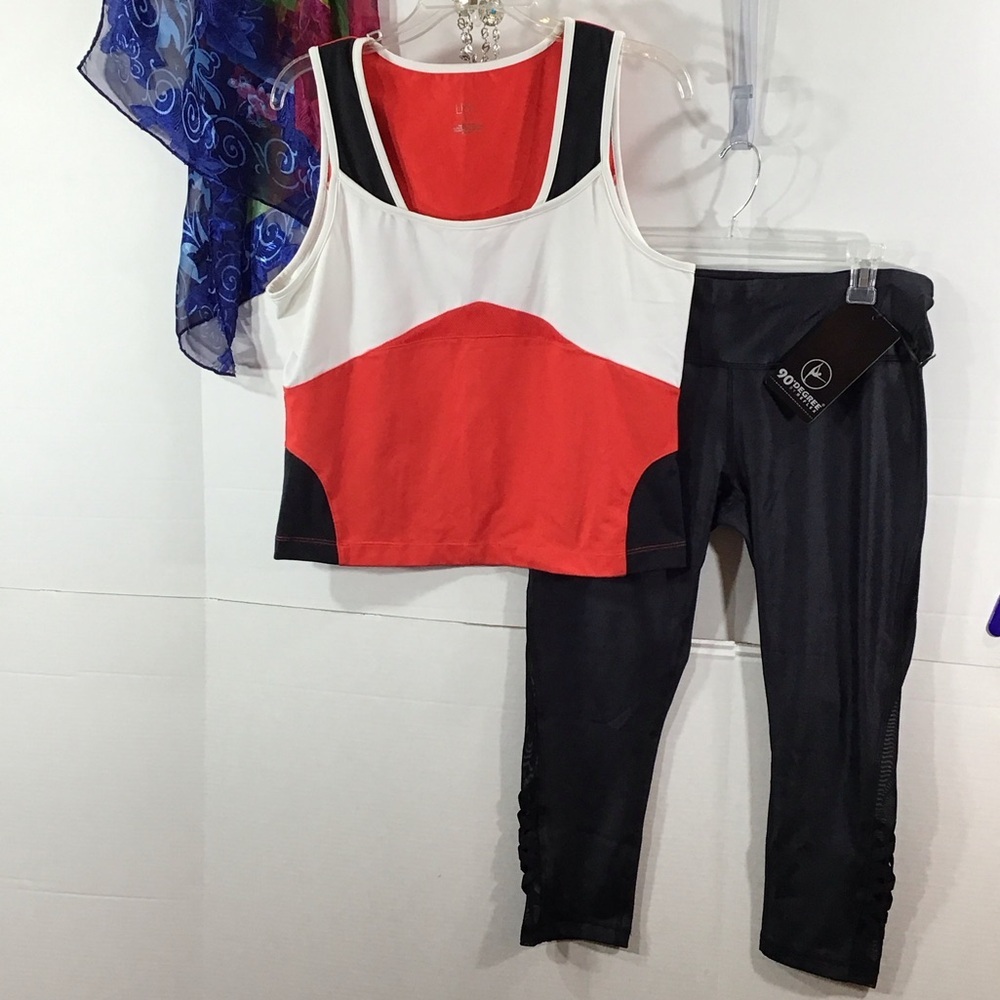 90 Degrees Black capriLeggings with Red, White & Black Layered Tank NWT L